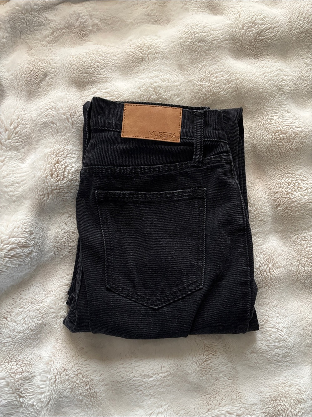 Black Jeans